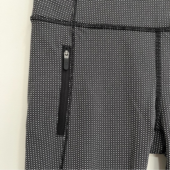 Lululemon tiny geo black white full length leggings zippered pockets luxtreme 6 - Picture 7 of 11